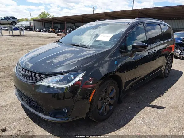 2C4RC1N79LR267237 2020 CHRYSLER PACIFICA - Image 2