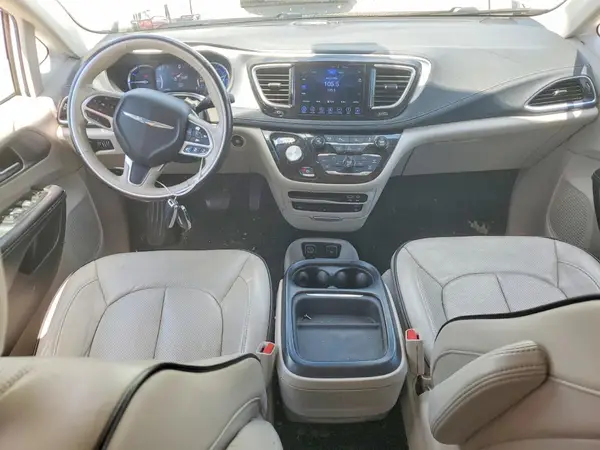 2C4RC1N7XHR677116 2017 CHRYSLER PACIFICA - Image 8