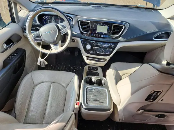 2C4RC1N7XJR105078 2018 CHRYSLER PACIFICA - Image 8