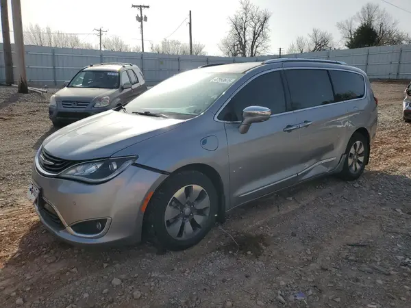 2C4RC1N7XJR111933 2018 CHRYSLER PACIFICA - Image 1