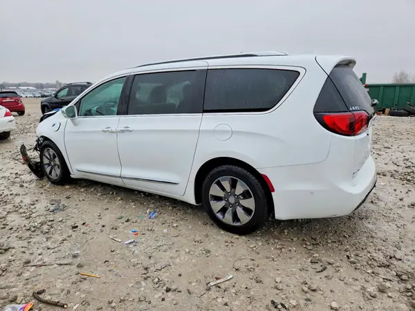 2C4RC1N7XJR139697 2018 CHRYSLER PACIFICA - Image 2