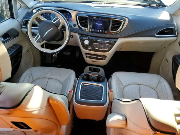 2C4RC1N7XJR183733 2018 CHRYSLER PACIFICA - Image 8