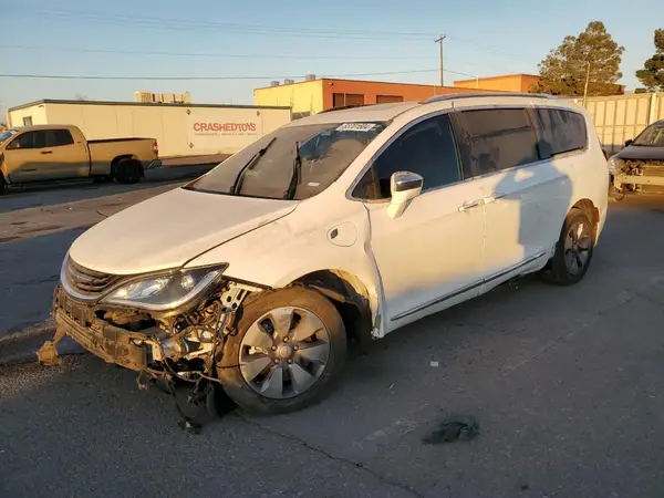 2C4RC1N7XJR230520 2018 CHRYSLER PACIFICA - Image 1