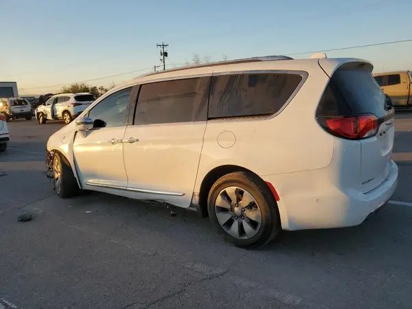 2C4RC1N7XJR230520 2018 CHRYSLER PACIFICA - Image 2