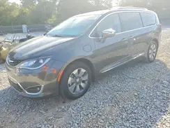 2C4RC1N7XJR275330 2018 CHRYSLER PACIFICA