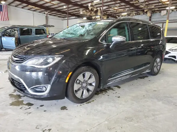 2C4RC1N7XJR359387 2018 CHRYSLER PACIFICA - Image 1