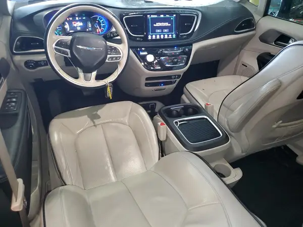 2C4RC1N7XJR359387 2018 CHRYSLER PACIFICA - Image 8