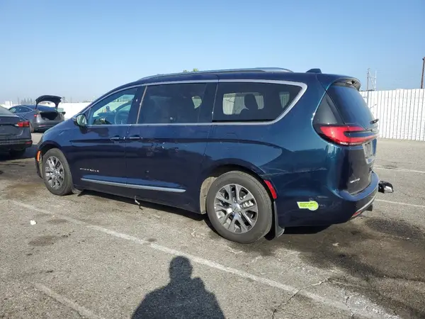 2C4RC1N7XNR221371 2022 CHRYSLER PACIFICA - Image 2