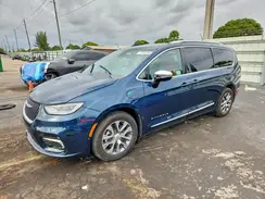 2C4RC1N7XSR538322 2025 CHRYSLER PACIFICA