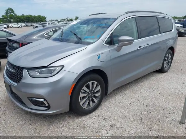2C4RC1R75MR585688 2021 CHRYSLER PACIFICA - Image 2
