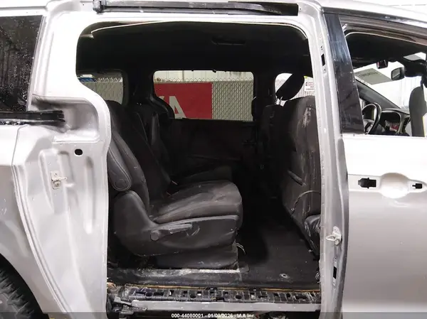 2C4RC1R7XMR514115 2021 CHRYSLER PACIFICA - Image 8