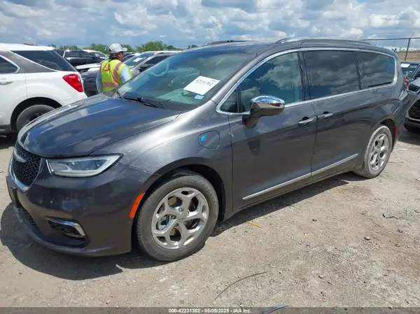 2C4RC1S70MR510696 2021 CHRYSLER PACIFICA - Image 2