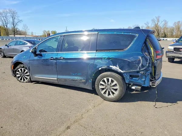 2C4RC1S70PR551558 2023 CHRYSLER PACIFICA - Image 2