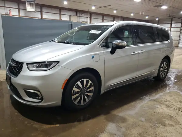 2C4RC1S70PR592370 2023 CHRYSLER PACIFICA - Image 1