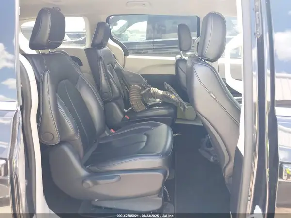 2C4RC1S70RR102853 2024 CHRYSLER PACIFICA - Image 8