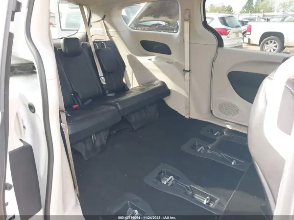 2C4RC1S70RR103971 2024 CHRYSLER PACIFICA - Image 8