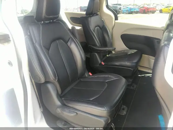 2C4RC1S70RR103985 2024 CHRYSLER PACIFICA - Image 8
