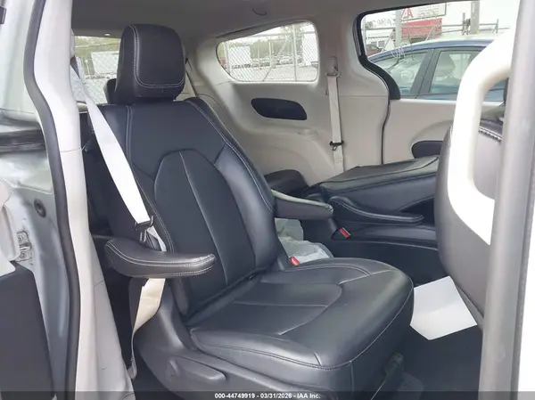 2C4RC1S70RR134346 2024 CHRYSLER PACIFICA - Image 8