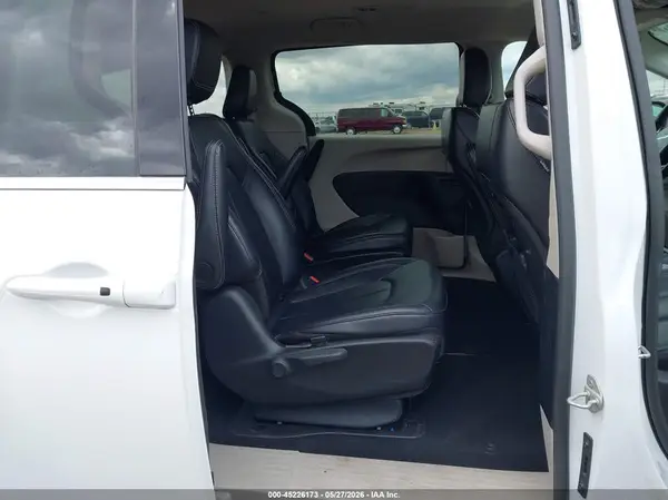 2C4RC1S70RR153642 2024 CHRYSLER PACIFICA - Image 8