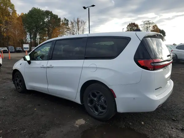 2C4RC1S70RR160946 2024 CHRYSLER PACIFICA - Image 2
