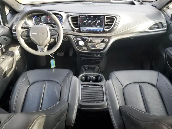 2C4RC1S70RR160946 2024 CHRYSLER PACIFICA - Image 8