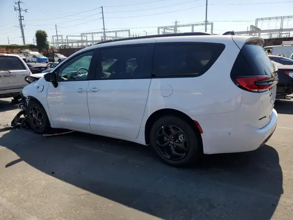2C4RC1S70RR200152 2024 CHRYSLER PACIFICA - Image 2