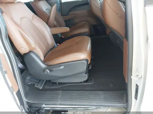 2C4RC1S71MR510836 2021 CHRYSLER PACIFICA - Image 8