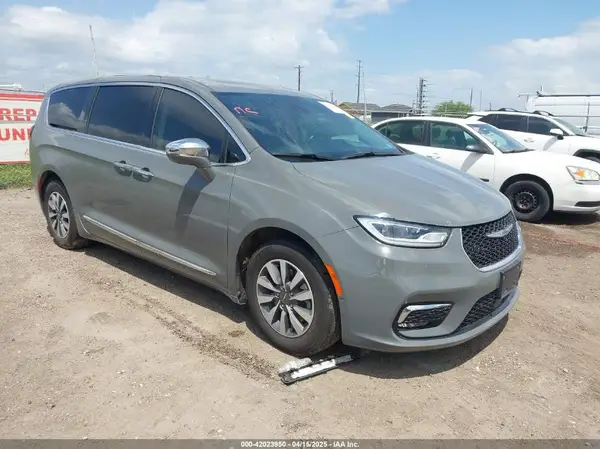 2C4RC1S71NR144992 2022 CHRYSLER PACIFICA - Image 1