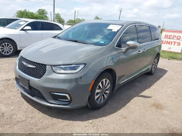 2C4RC1S71NR144992 2022 CHRYSLER PACIFICA - Image 2