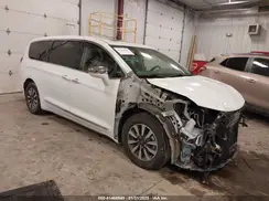2C4RC1S71NR148136 2022 CHRYSLER PACIFICA
