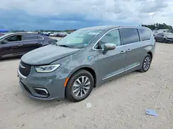 2C4RC1S71NR207833 2022 CHRYSLER PACIFICA
