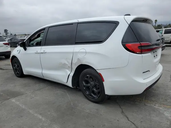 2C4RC1S71PR580146 2023 CHRYSLER PACIFICA - Image 2