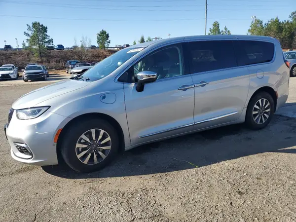 2C4RC1S71PR595858 2023 CHRYSLER PACIFICA - Image 1