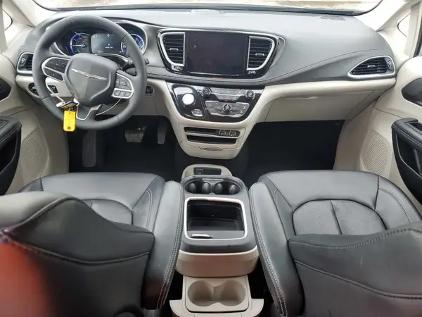 2C4RC1S71RR157120 2024 CHRYSLER PACIFICA - Image 8