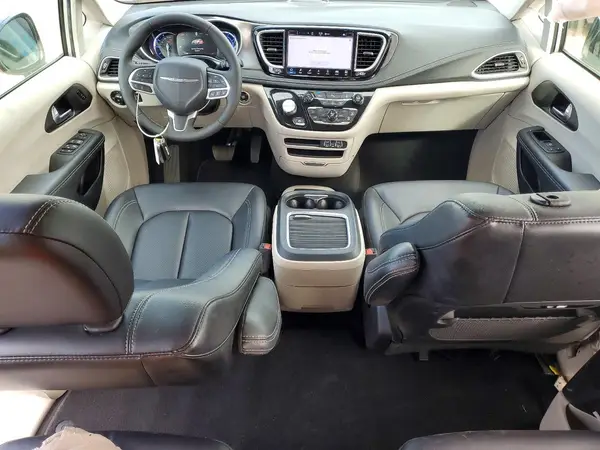 2C4RC1S71RR166741 2024 CHRYSLER PACIFICA - Image 8