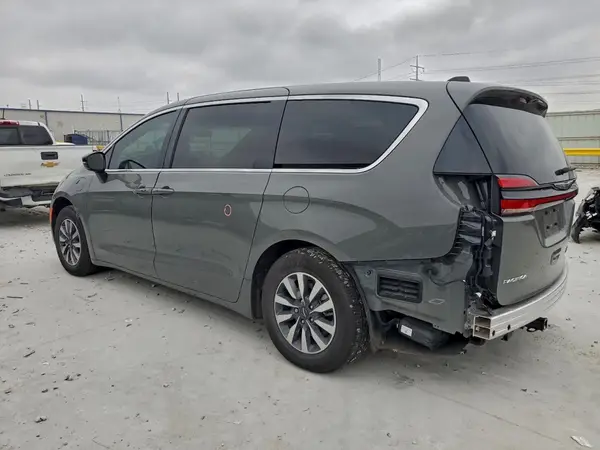 2C4RC1S71SR563128 2025 CHRYSLER PACIFICA - Image 2