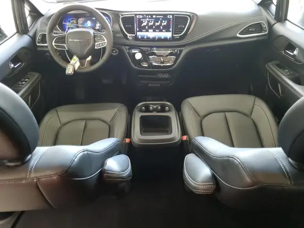 2C4RC1S71SR567289 2025 CHRYSLER PACIFICA - Image 8