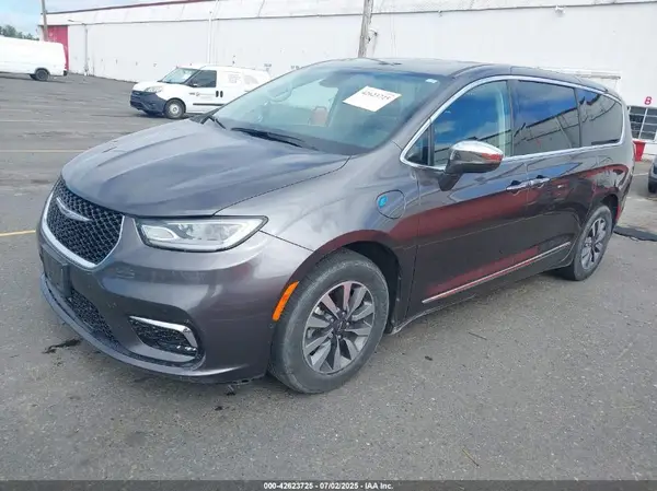 2C4RC1S72NR123083 2022 CHRYSLER PACIFICA - Image 2