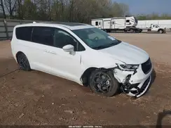 2C4RC1S72NR173904 2022 CHRYSLER PACIFICA