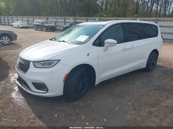 2C4RC1S72NR173904 2022 CHRYSLER PACIFICA - Image 2