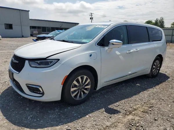 2C4RC1S72NR180156 2022 CHRYSLER PACIFICA - Image 1
