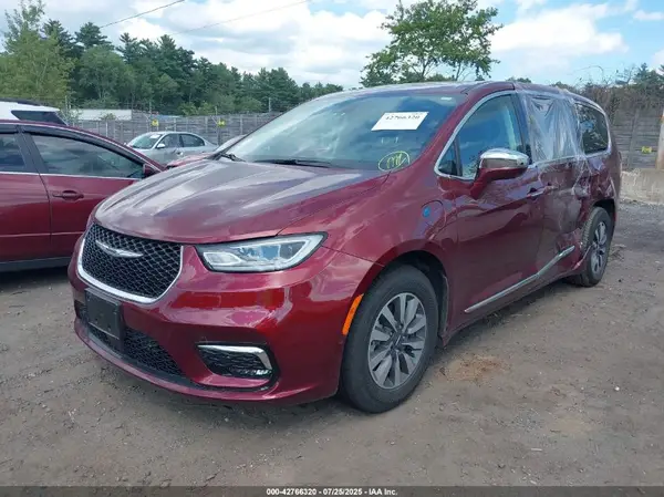 2C4RC1S72NR184322 2022 CHRYSLER PACIFICA - Image 2