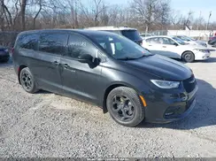 2C4RC1S72NR215908 2022 CHRYSLER PACIFICA