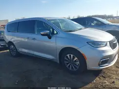 2C4RC1S72PR588627 2023 CHRYSLER PACIFICA