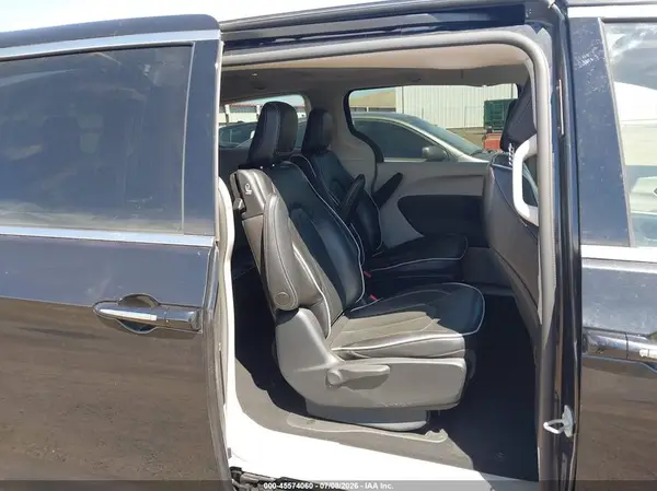 2C4RC1S72PR614367 2023 CHRYSLER PACIFICA - Image 8