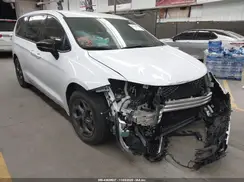 2C4RC1S72RR104121 2024 CHRYSLER PACIFICA