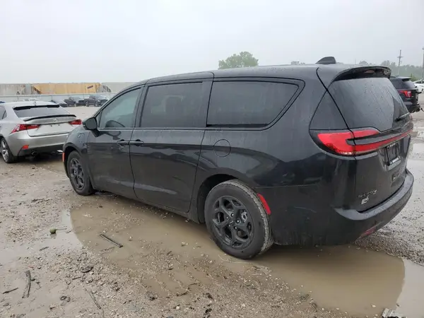 2C4RC1S72RR104474 2024 CHRYSLER PACIFICA - Image 2