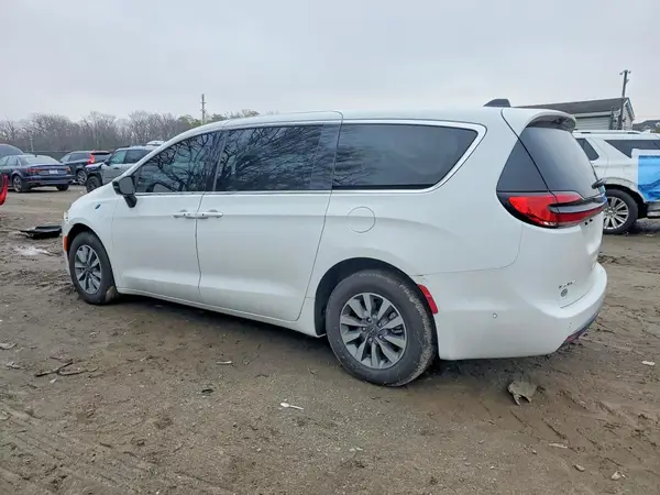 2C4RC1S72SR546337 2025 CHRYSLER PACIFICA - Image 2