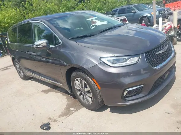 2C4RC1S73NR148123 2022 CHRYSLER PACIFICA - Image 1