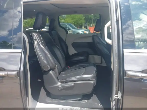 2C4RC1S73NR148123 2022 CHRYSLER PACIFICA - Image 8